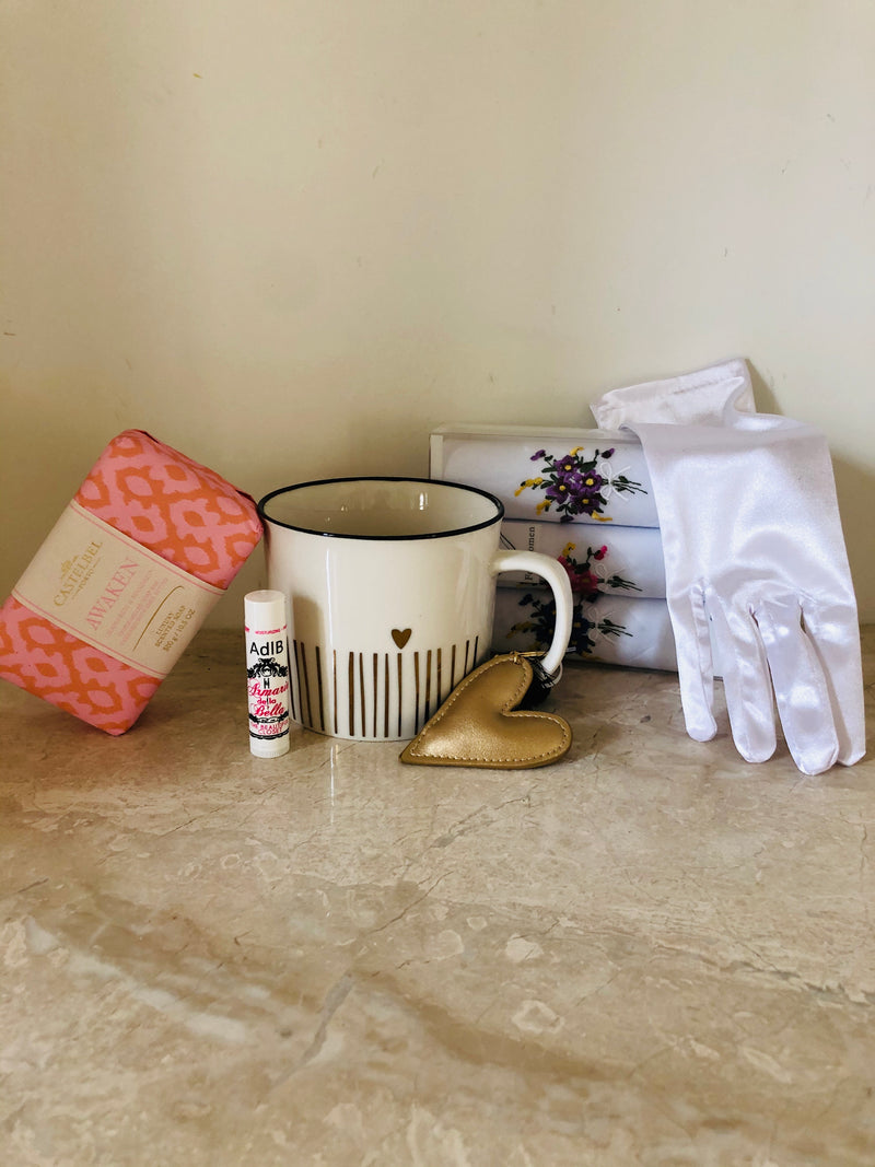 Gift set-Mug, gloves, handkerchiefs